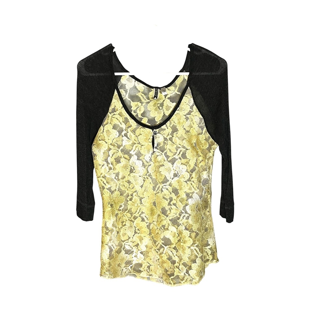 BKE Buckle‎ Women's Lace Raglan Top Gray Gold Floral Sheer Henley Boho S